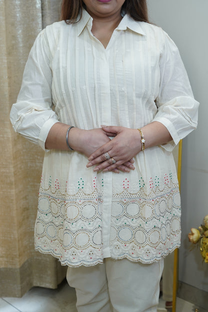 Off white collored cotton