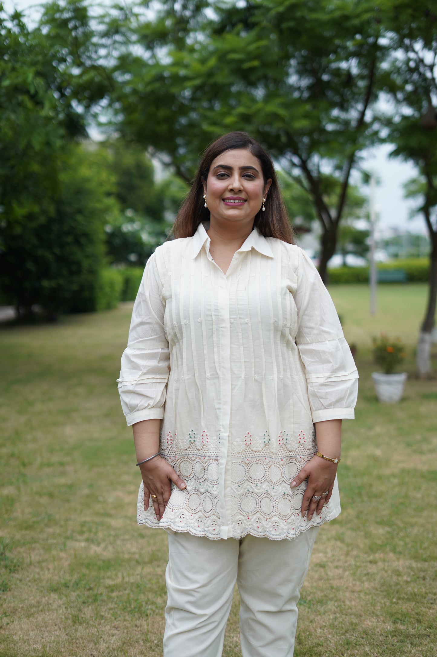 Off white collored cotton