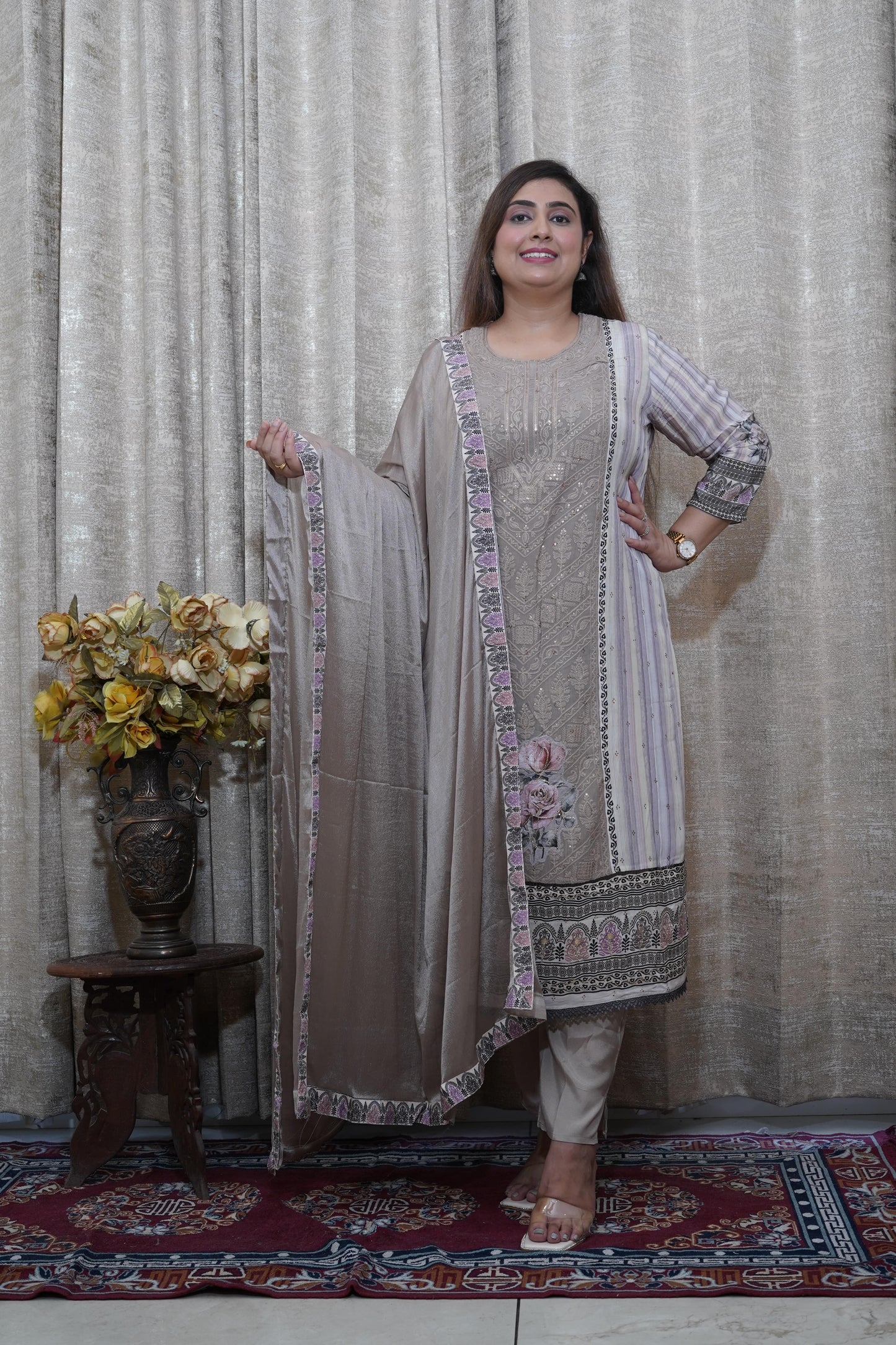 Graceful Muslin Earthy tone